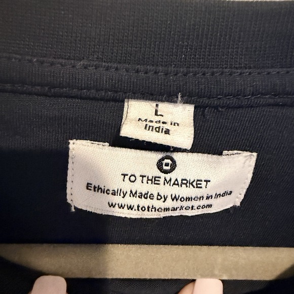 To The Market Aim High Squat Low Graphic Long Sleeve Tee Large Black And White - Picture 7 of 7